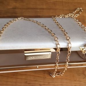 Brand New Jennifer Lopez special occasion clutch.
